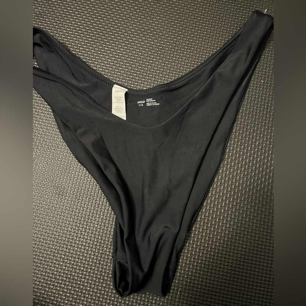 Aerie cheekier swim bottom